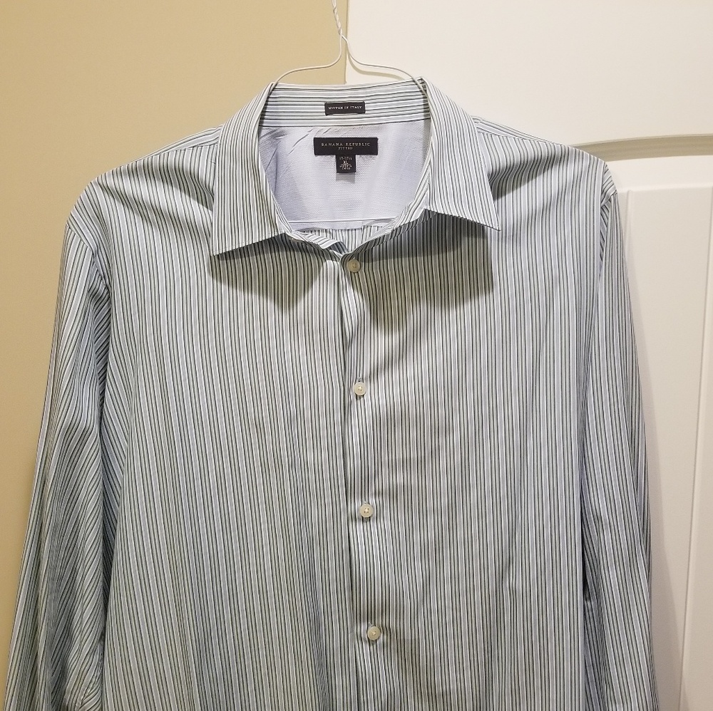 Banana Republic  XL 17-17.5